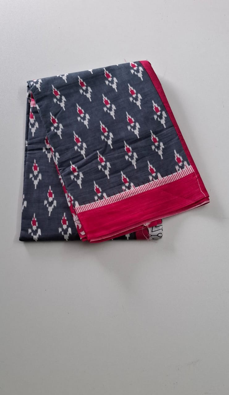 Gray With Red Mul Mul Cotton Saree