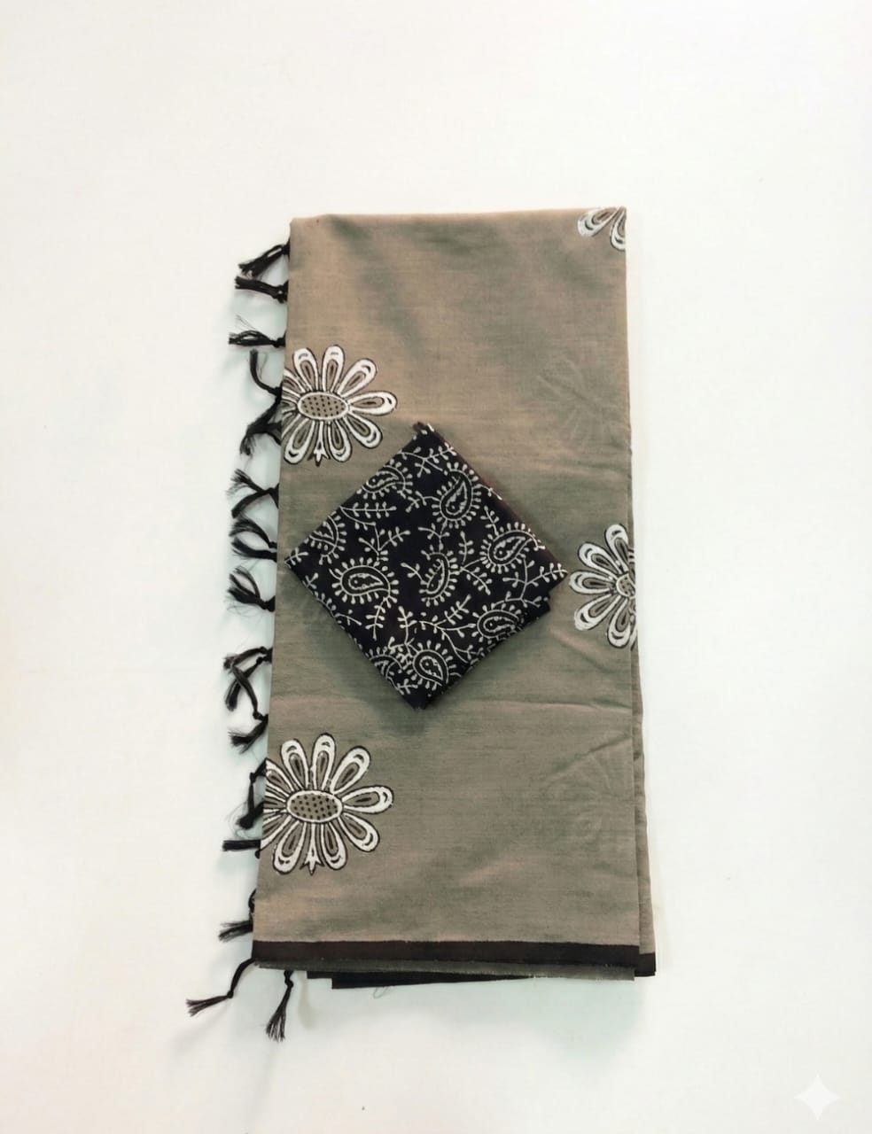 STONE GREY WITH MUTED GREY SOUTH COTTON
