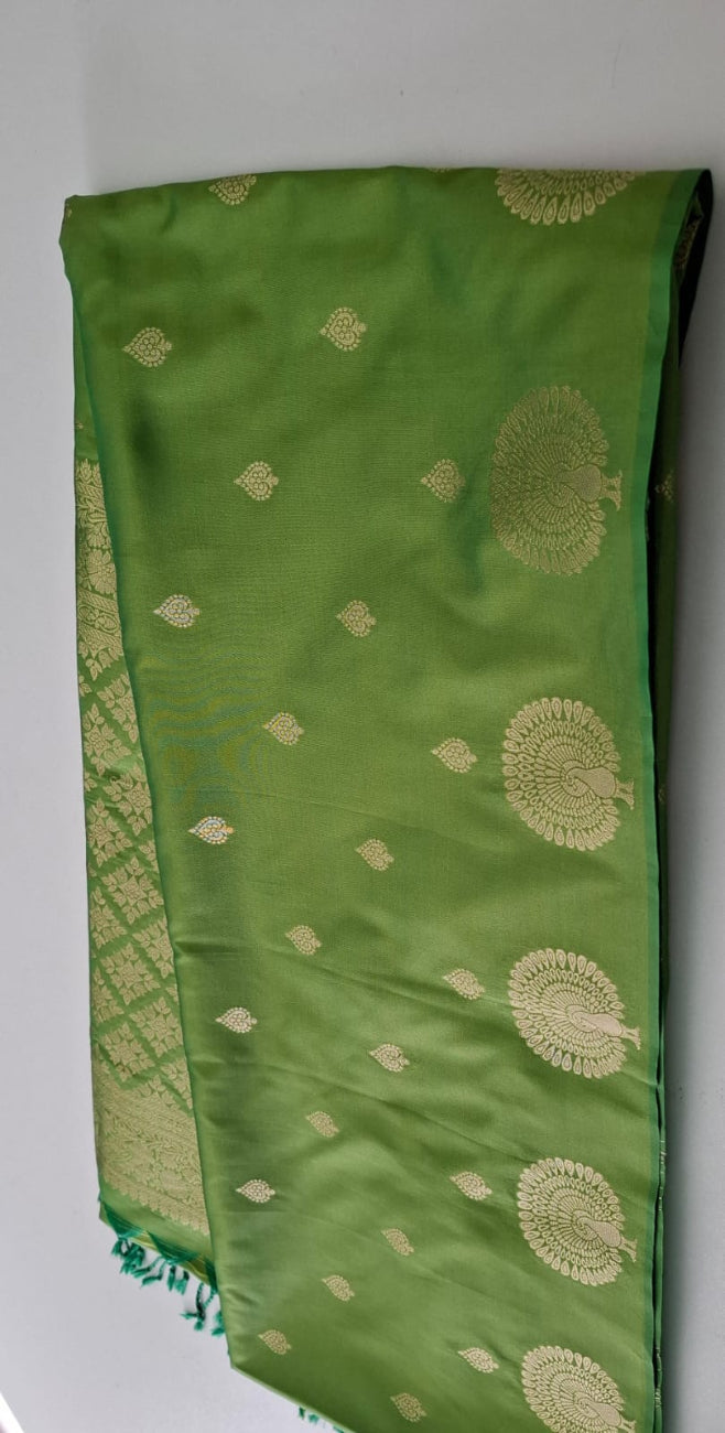 RICH LEAFY GREEN PURE SOFT SILK SAREE