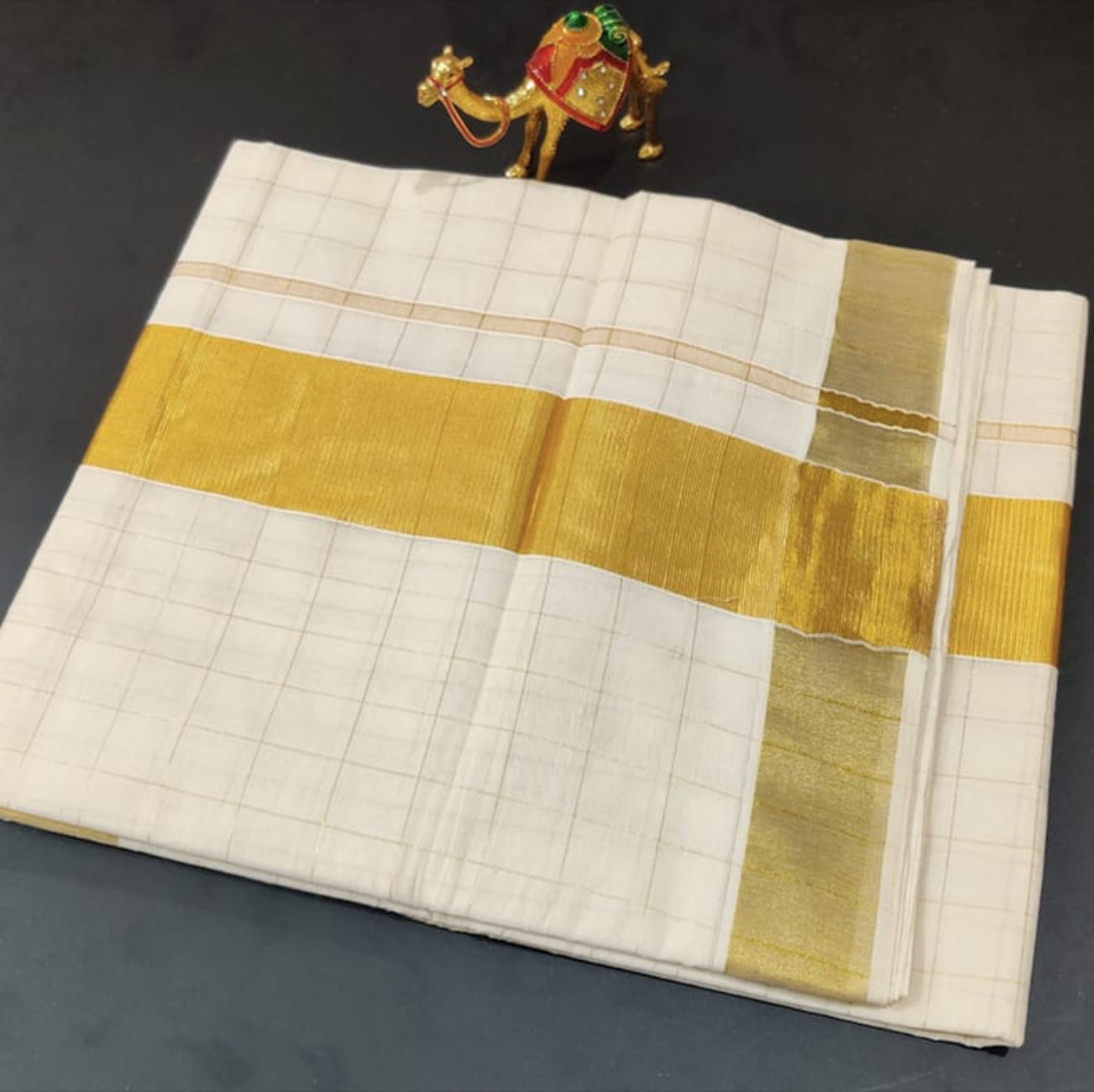 KERALA PURE COTTON CHECKED KASAVU SAREE
