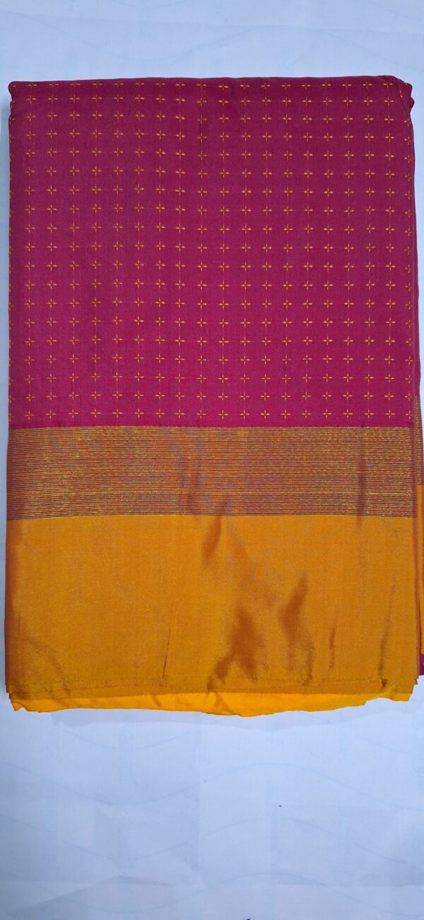 Aarani plus saree